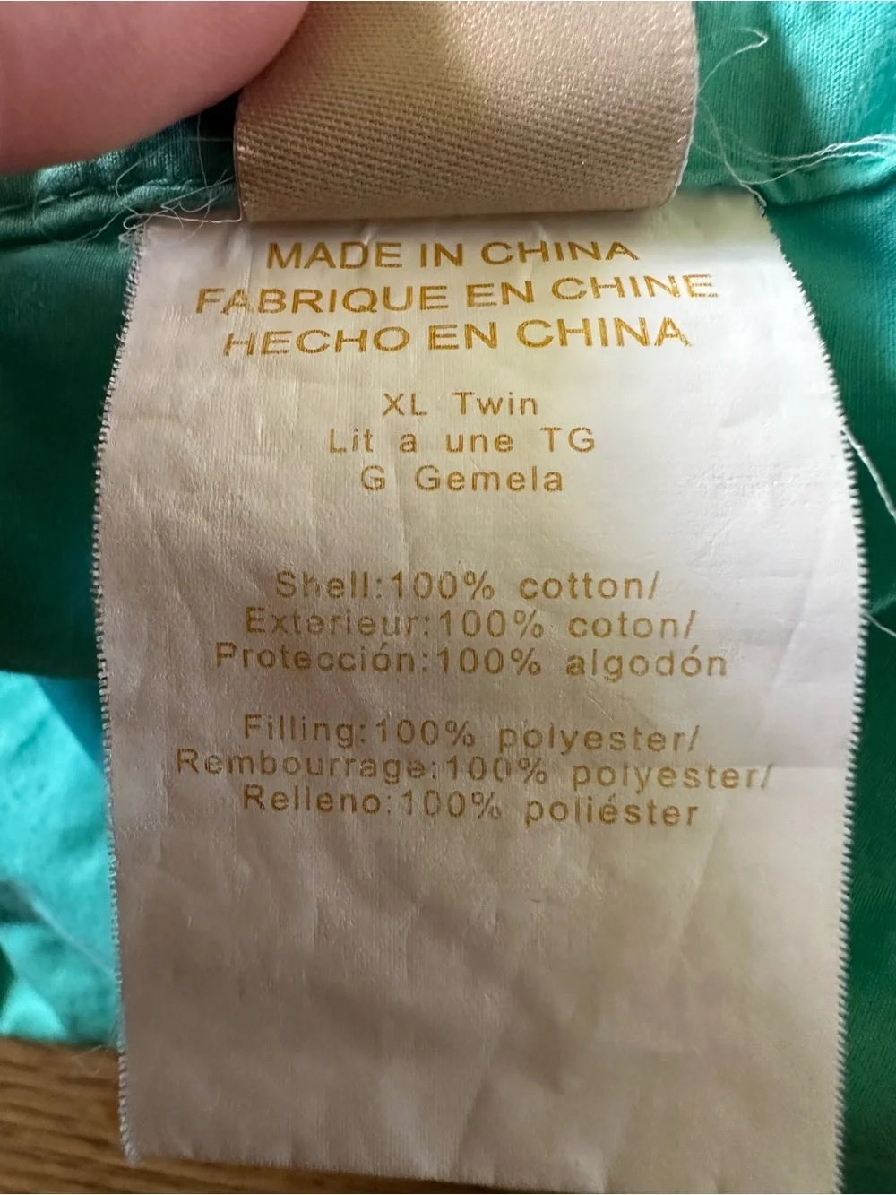 Pottery Barn Teen selling comforter